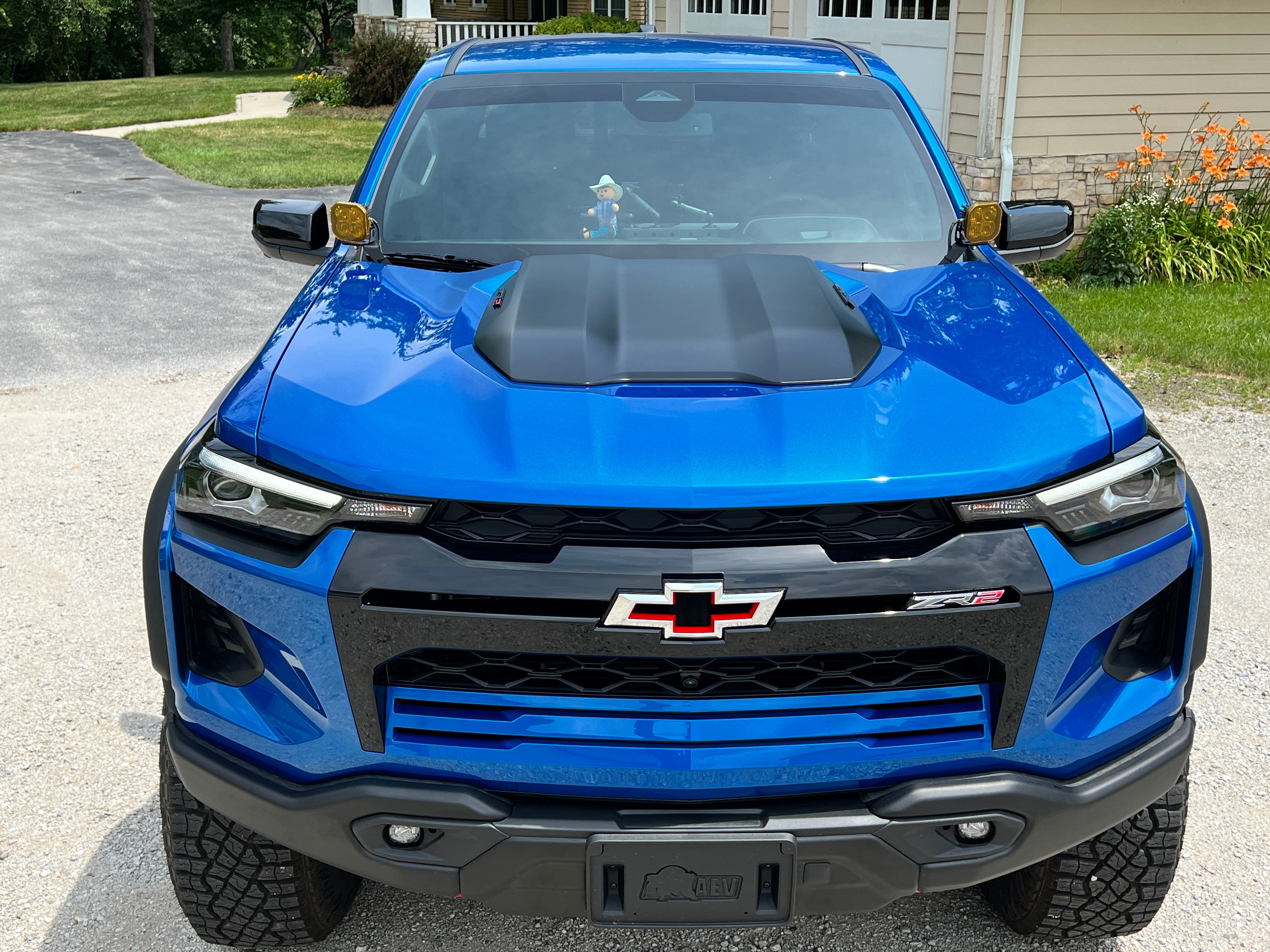 Chevy Colorado ZR2 2023+ "eye black" decals